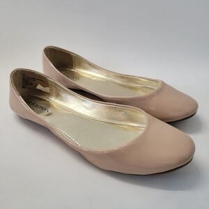 Nude Ballet Flats